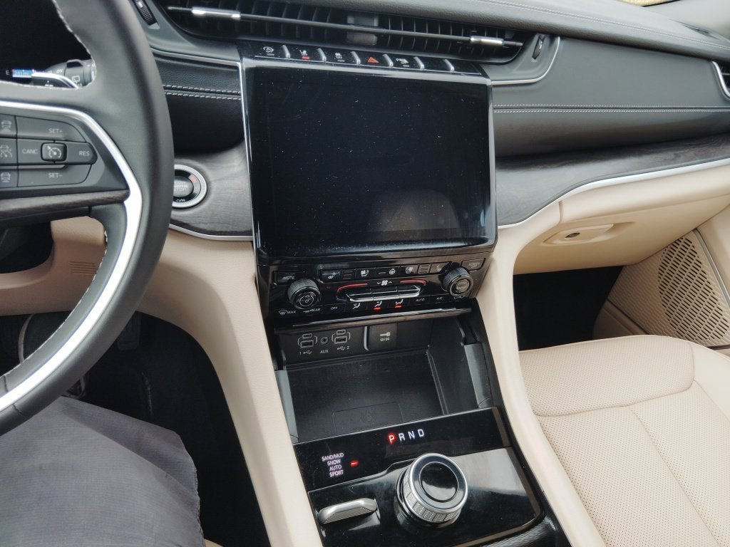 2025 Jeep Grand Cherokee L Limited 4x4