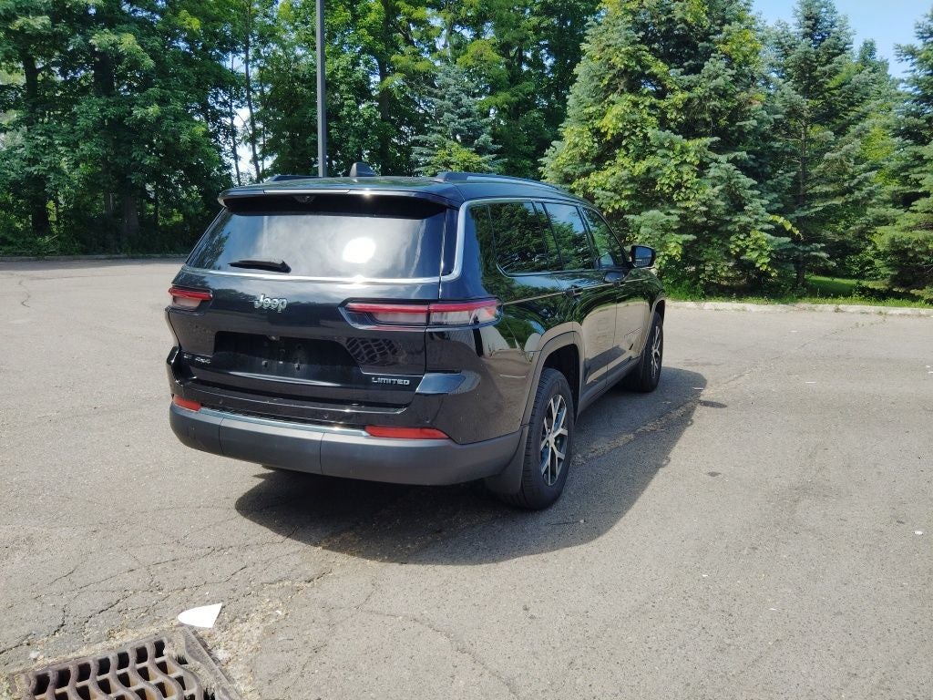 2023 Jeep Grand Cherokee L Limited 4x4