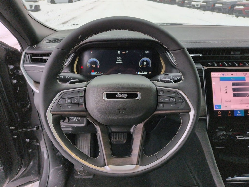 2025 Jeep Grand Cherokee L GRAND CHEROKEE L LIMITED 4X4