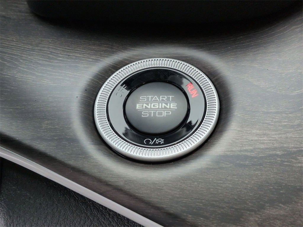 2025 Jeep Grand Cherokee L GRAND CHEROKEE L LIMITED 4X4