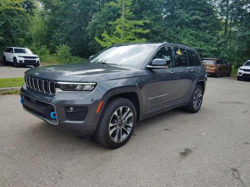 2022 Jeep Grand Cherokee 4xe Overland 4x4