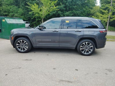 2022 Jeep Grand Cherokee 4xe Overland 4x4