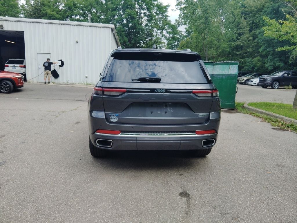 2022 Jeep Grand Cherokee 4xe Overland 4x4