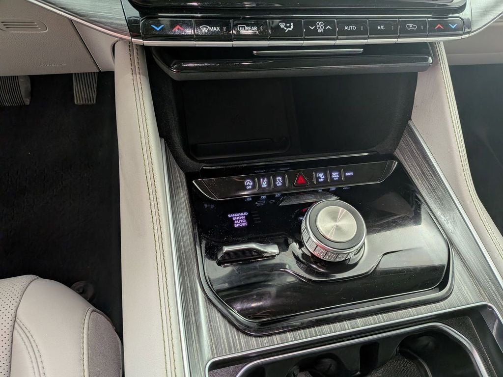 2023 Jeep Wagoneer Series II