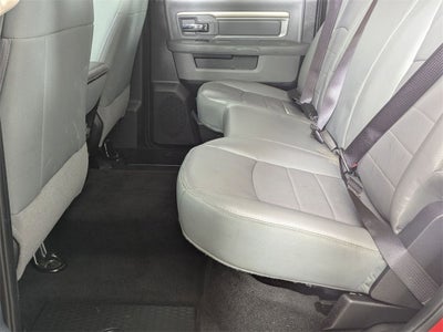 2017 RAM 1500 SLT Crew Cab 4x4 6'4' Box