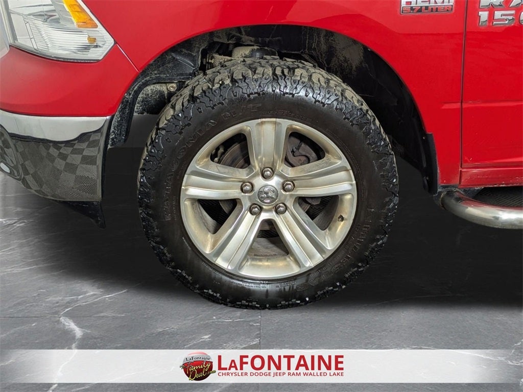 2017 RAM 1500 SLT Crew Cab 4x4 6'4' Box