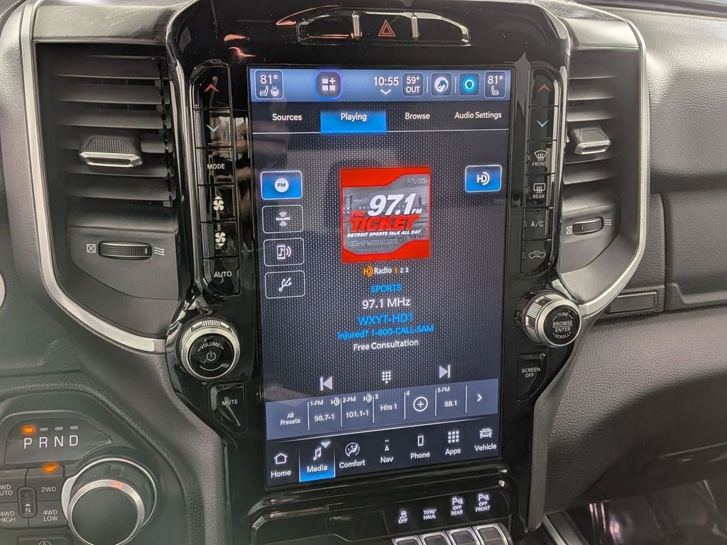 2023 RAM 1500 Big Horn Crew Cab 4x4 5'7' Box