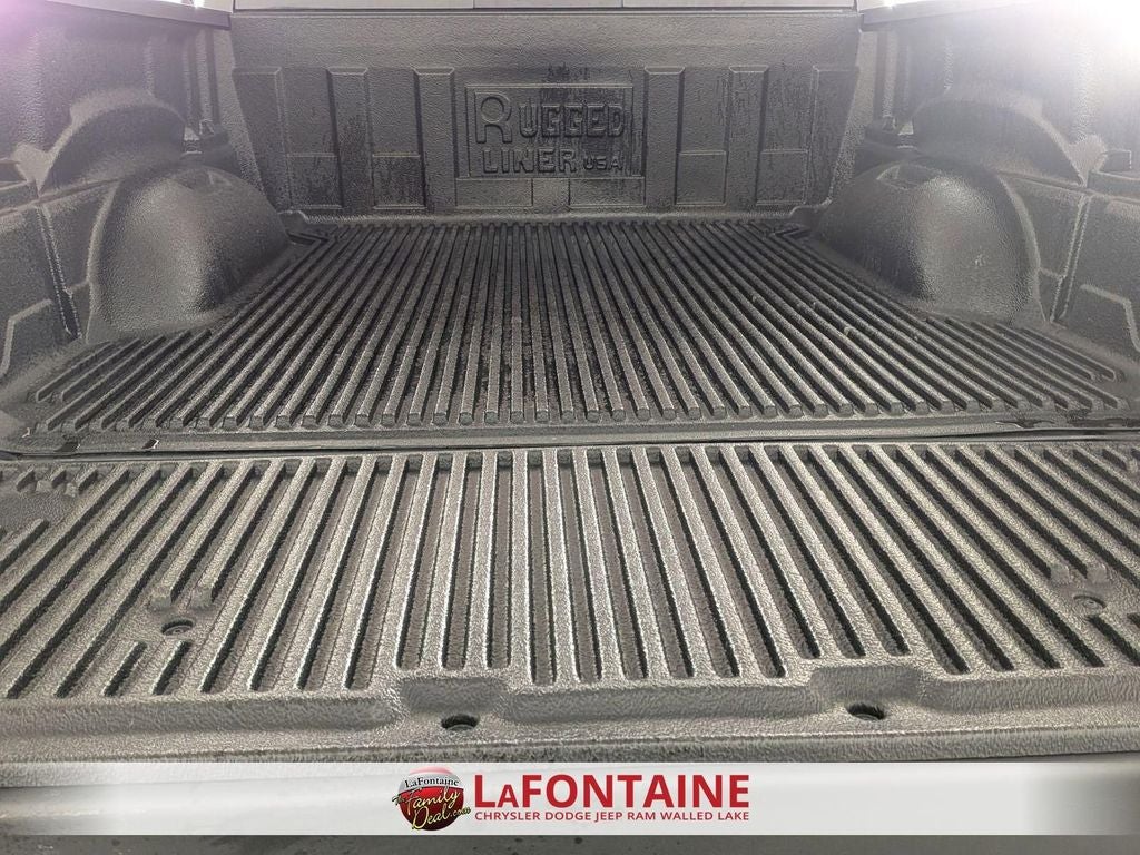 2023 RAM 1500 Big Horn Crew Cab 4x4 5'7' Box