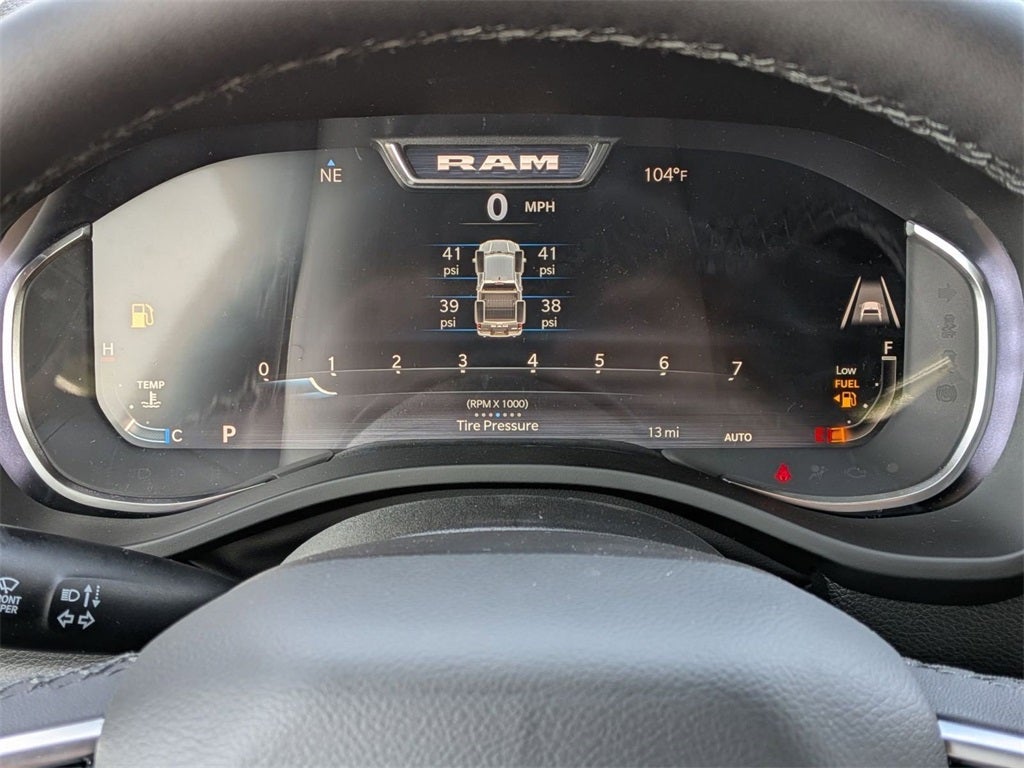 2025 RAM Ram 1500 RAM 1500 BIG HORN CREW CAB 4X4 5'7' BOX