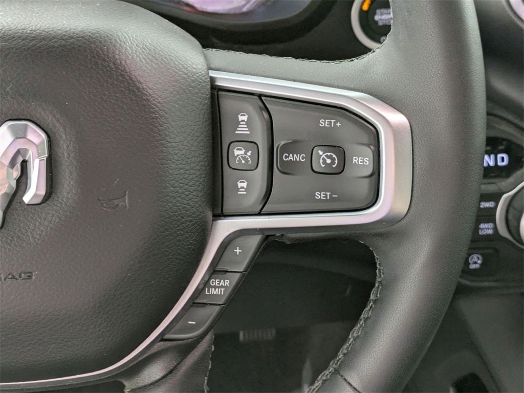 2025 RAM 1500 Big Horn Crew Cab 4x4 5'7' Box