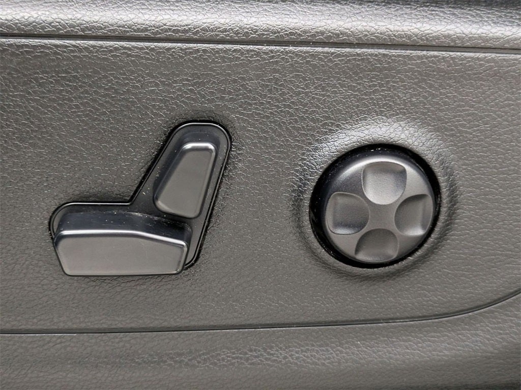 2019 RAM 1500 Big Horn/Lone Star Crew Cab 4x4 5'7' Box