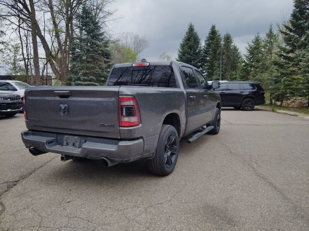 2021 RAM 1500 Big Horn Crew Cab 4x4 5'7' Box