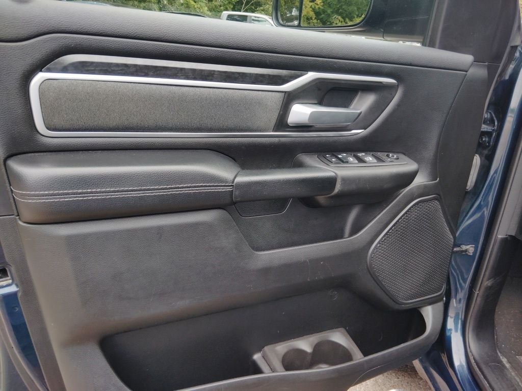 2021 RAM 1500 Big Horn Crew Cab 4x4 5'7' Box
