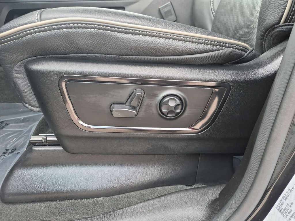 2024 RAM 1500 Limited Crew Cab 4x4 5'7' Box