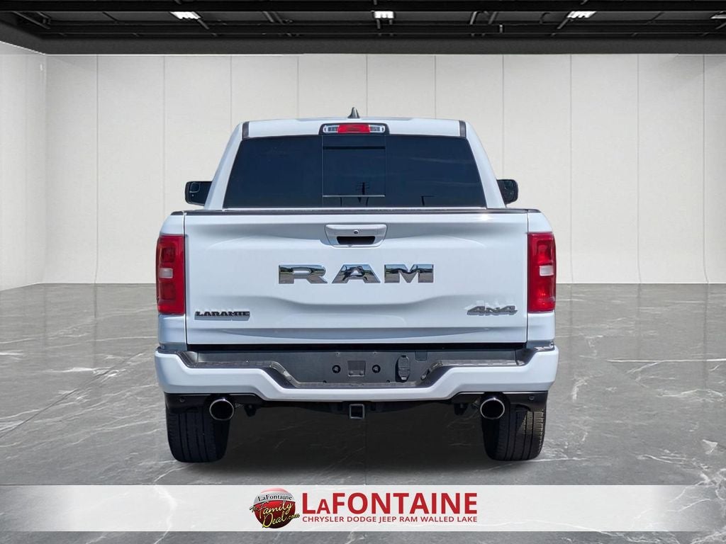 2025 RAM 1500 Laramie Crew Cab 4x4 5'7' Box