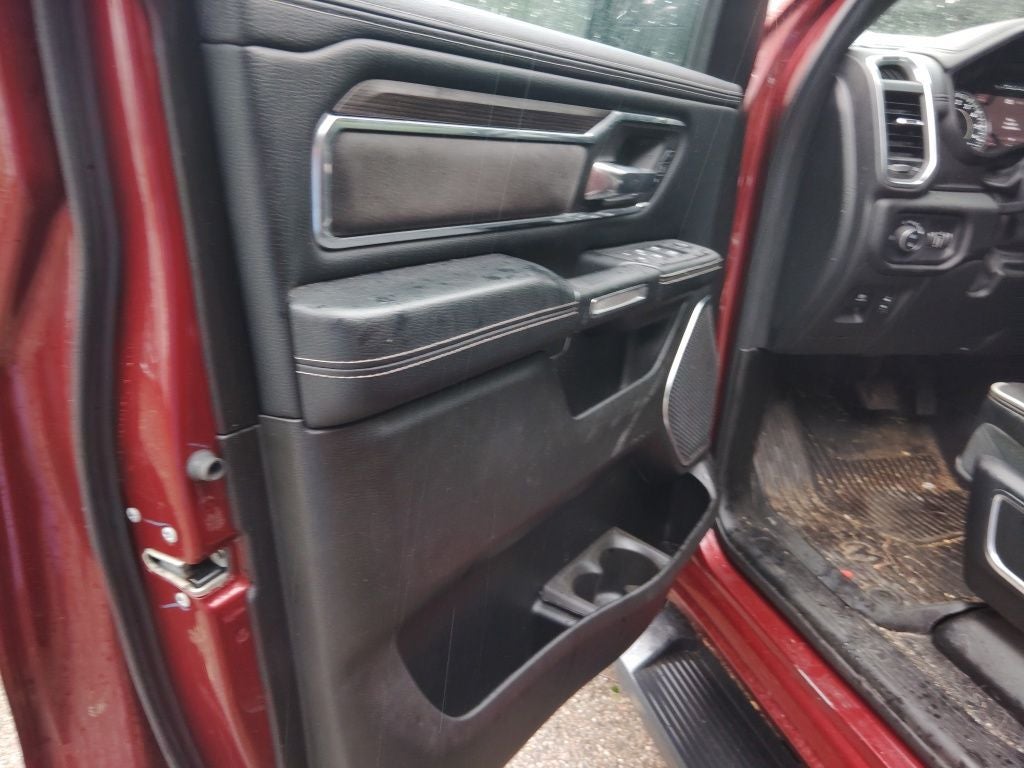 2025 RAM 1500 Laramie Crew Cab 4x4 5'7' Box