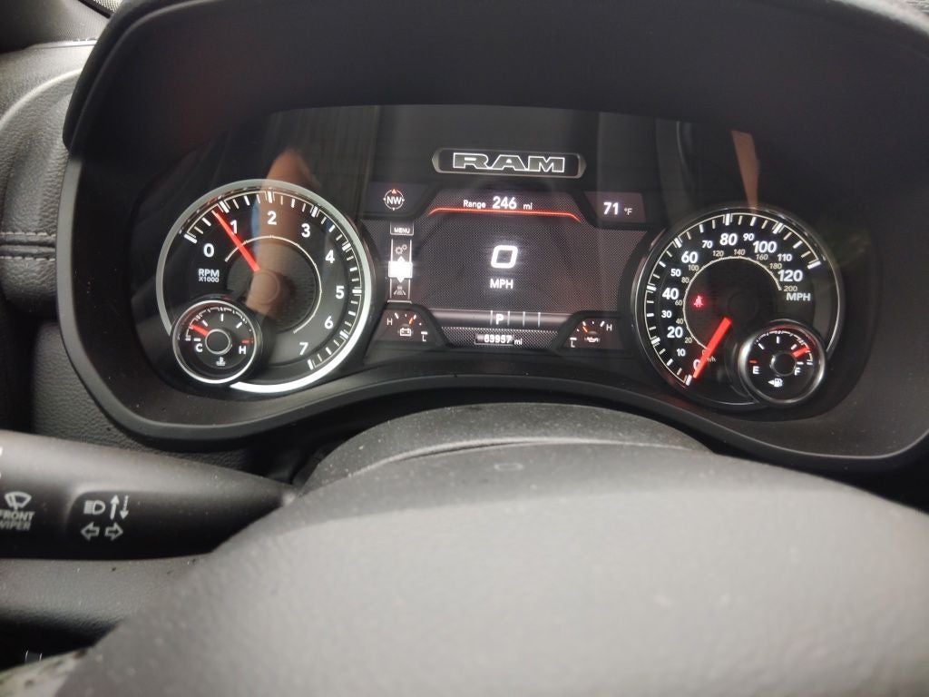 2025 RAM 1500 Laramie Crew Cab 4x4 5'7' Box