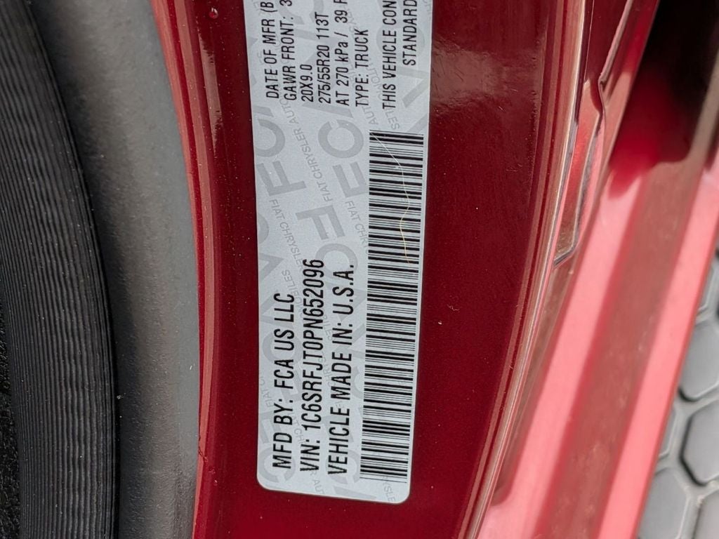 2023 RAM 1500 Laramie Crew Cab 4x4 5'7' Box