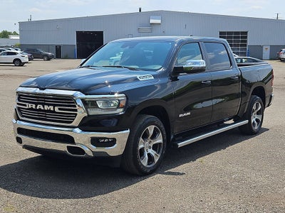 2023 RAM 1500 Laramie Crew Cab 4x4 5'7' Box
