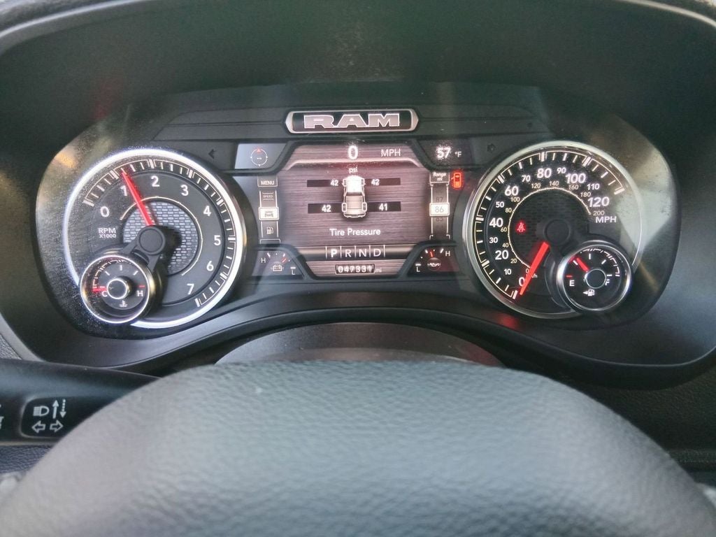 2023 RAM 1500 Laramie Crew Cab 4x4 5'7' Box
