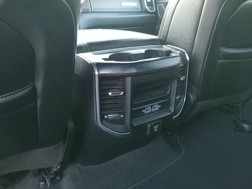 2023 RAM 1500 Laramie Crew Cab 4x4 5'7' Box