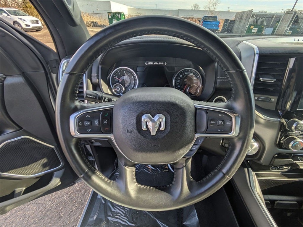 2024 RAM 1500 Laramie Crew Cab 4x4 5'7' Box