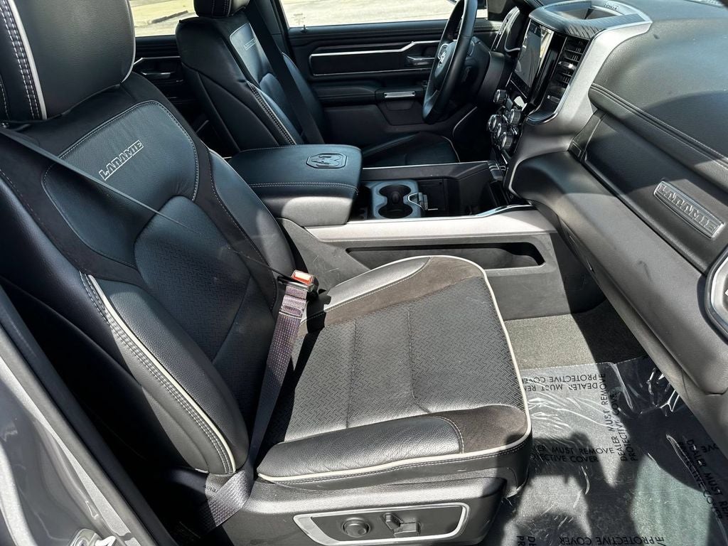 2024 RAM 1500 Laramie Crew Cab 4x4 5'7' Box