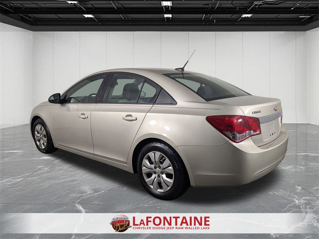 2014 Chevrolet Cruze LS Auto