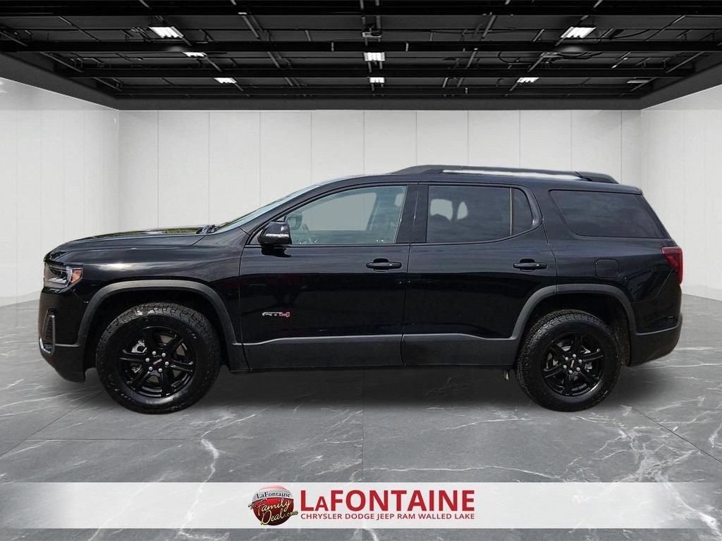 2023 GMC Acadia AWD AT4