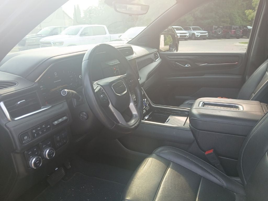 2024 GMC Yukon XL 4WD Denali