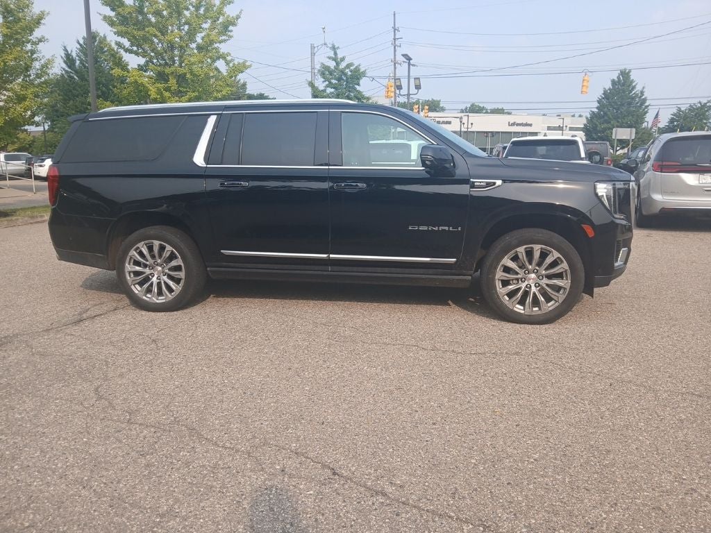 2024 GMC Yukon XL 4WD Denali