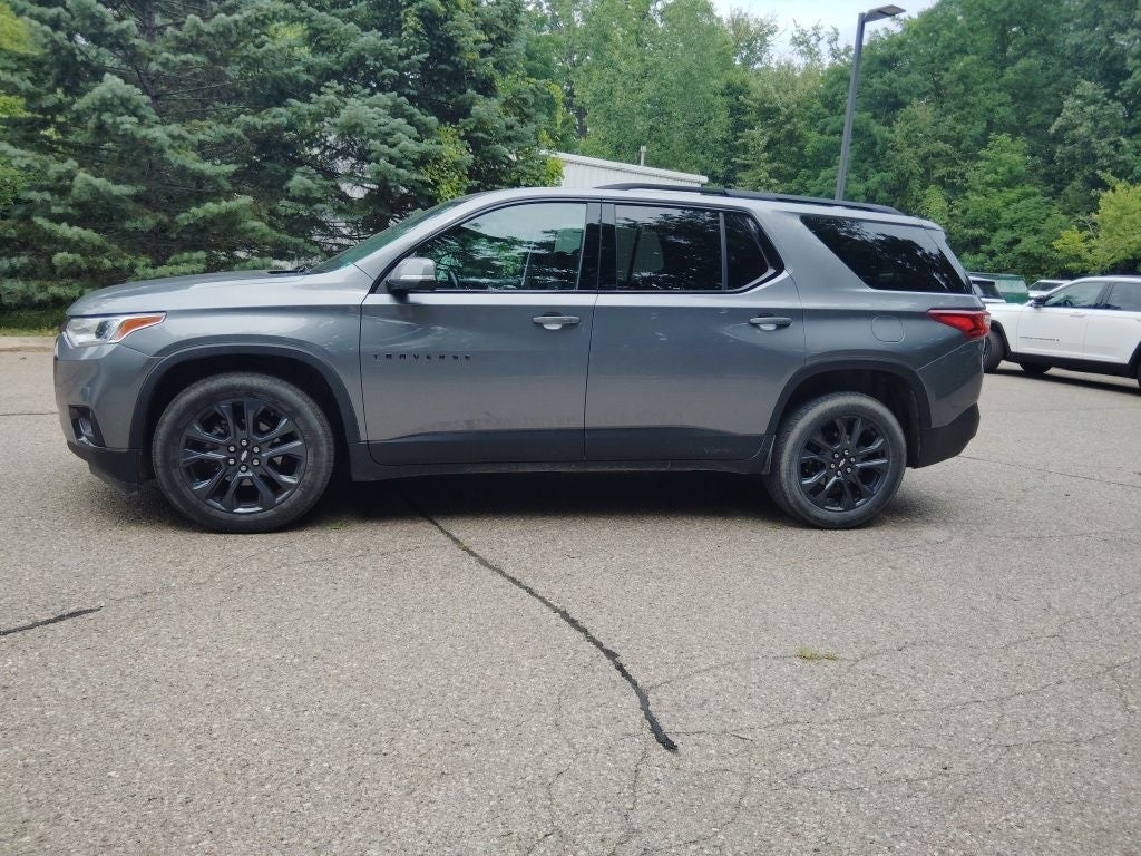 2021 Chevrolet Traverse AWD RS