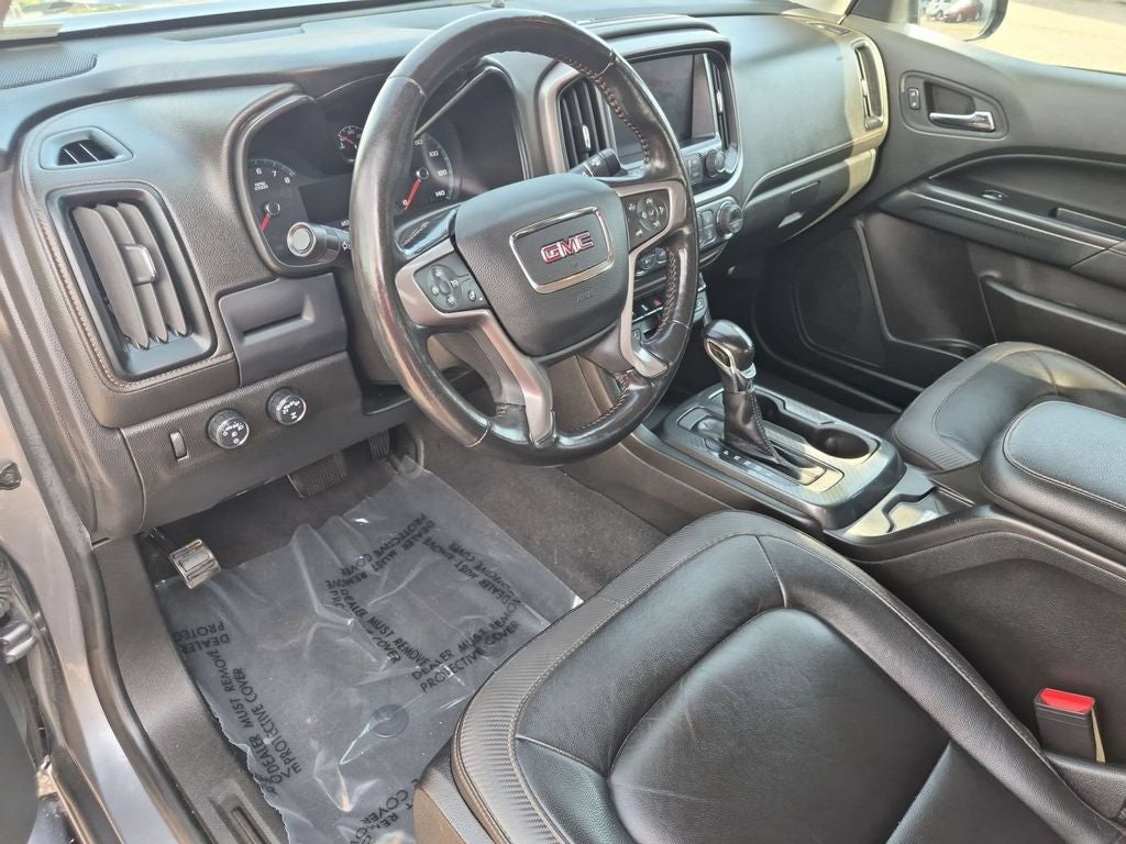 2022 GMC Canyon 4WD Crew Cab Short Box AT4 - Leather