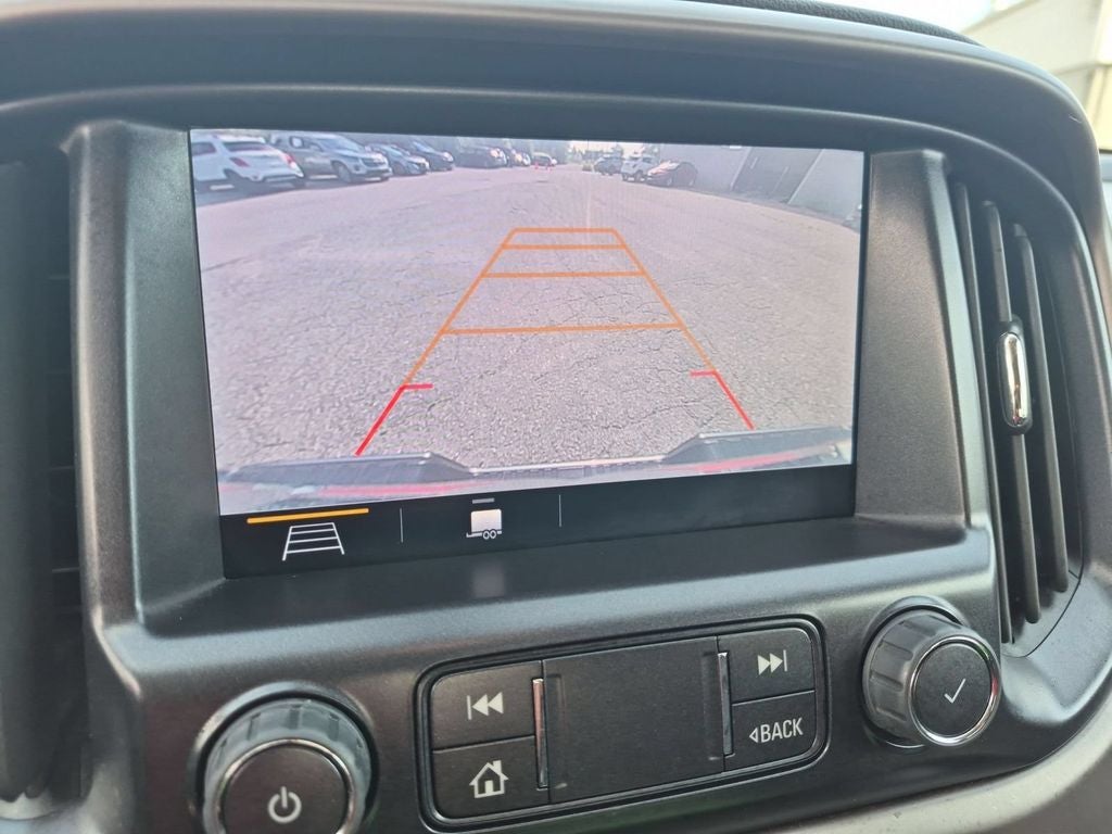 2022 GMC Canyon 4WD Crew Cab Short Box AT4 - Leather