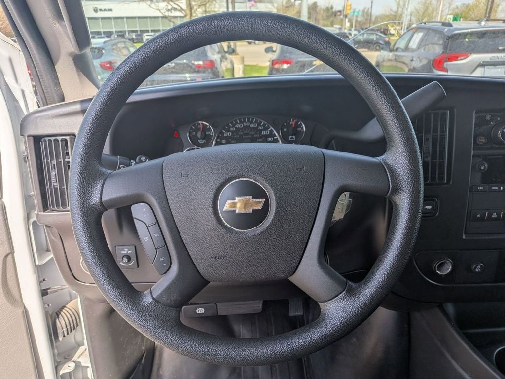 2024 GMC Savana Cargo RWD 2500 Regular Wheelbase Work Van