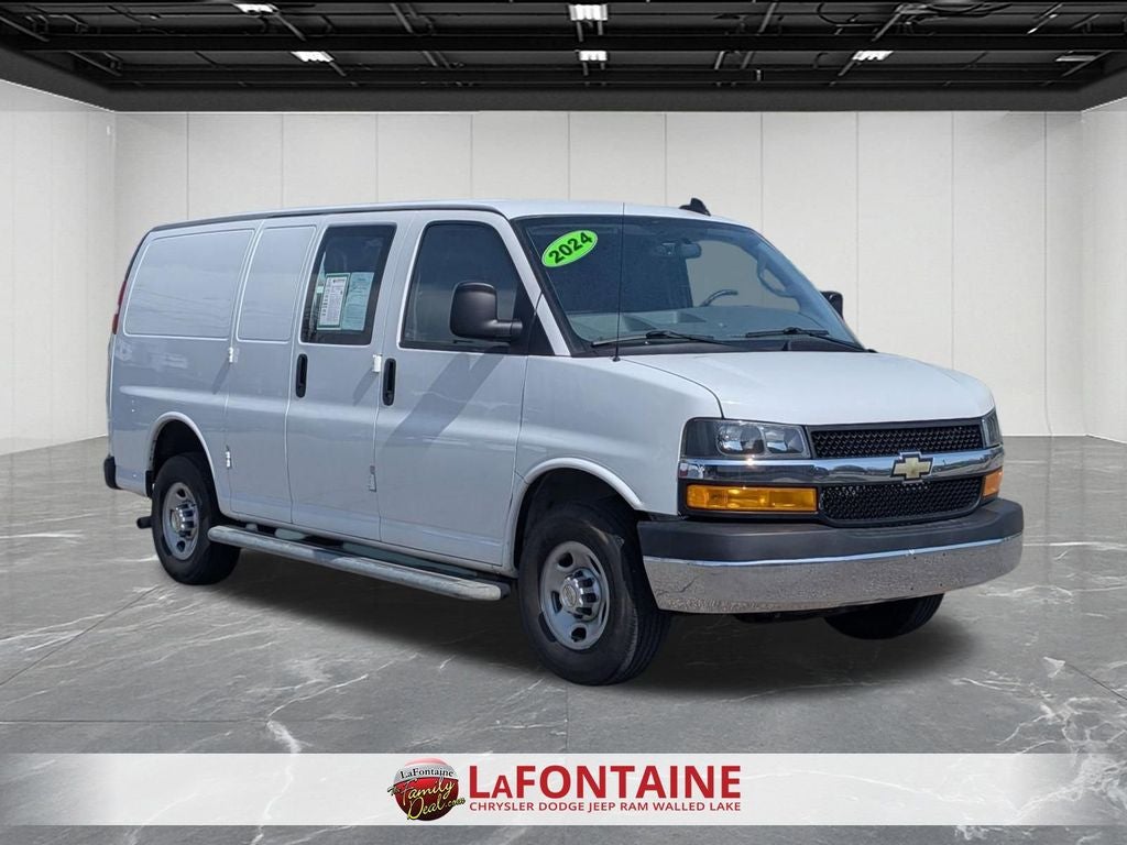 2024 GMC Savana Cargo RWD 2500 Regular Wheelbase Work Van