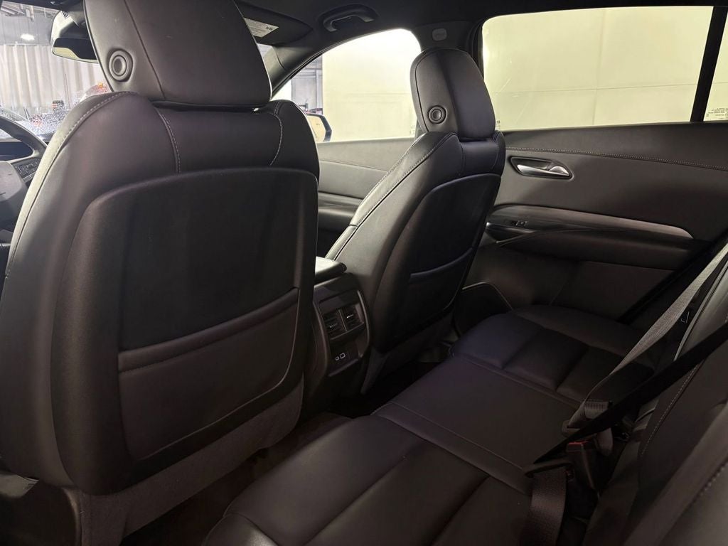 2025 Cadillac XT4 AWD Premium Luxury