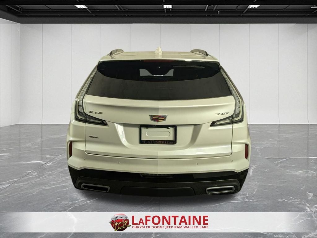 2024 Cadillac XT4 AWD Sport