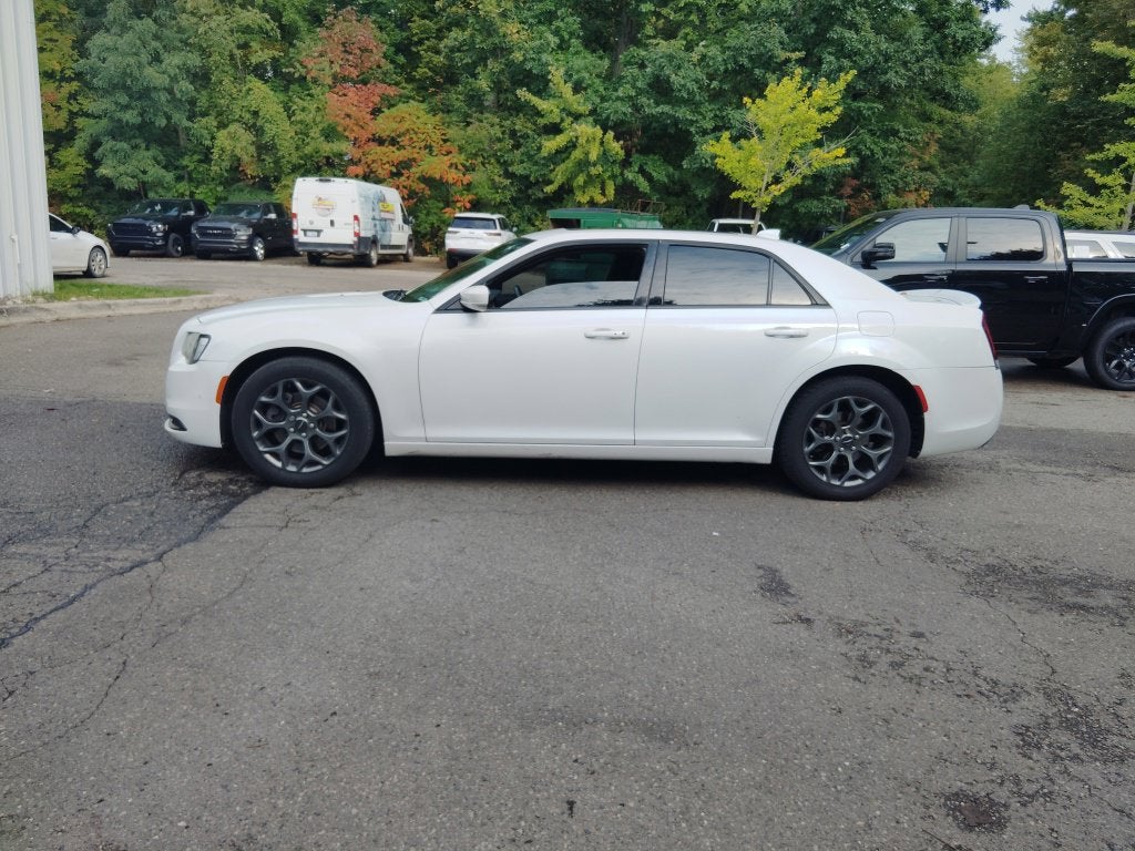 2016 Chrysler 300 300S