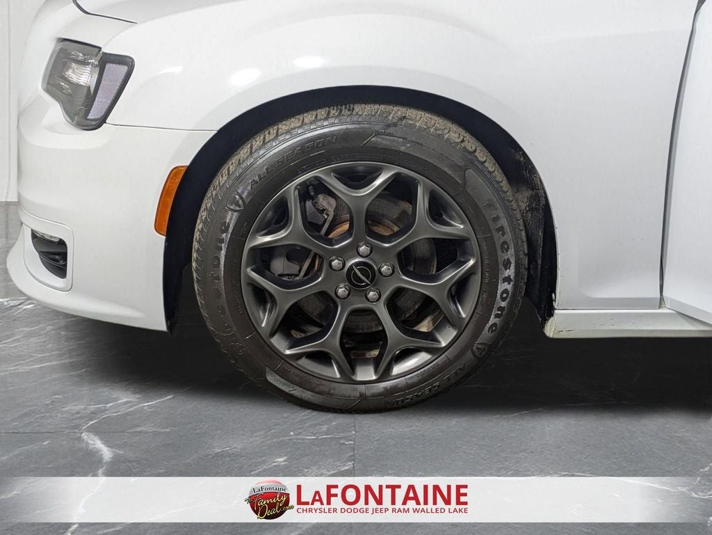 2018 Chrysler 300 300S AWD