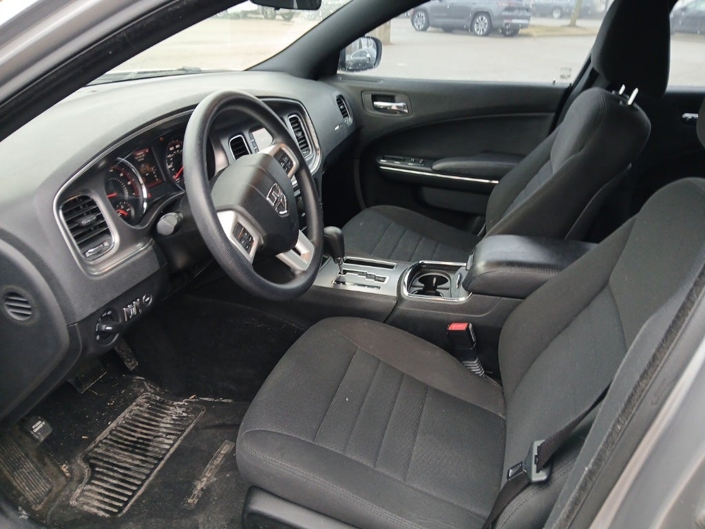 2013 Dodge Charger SE