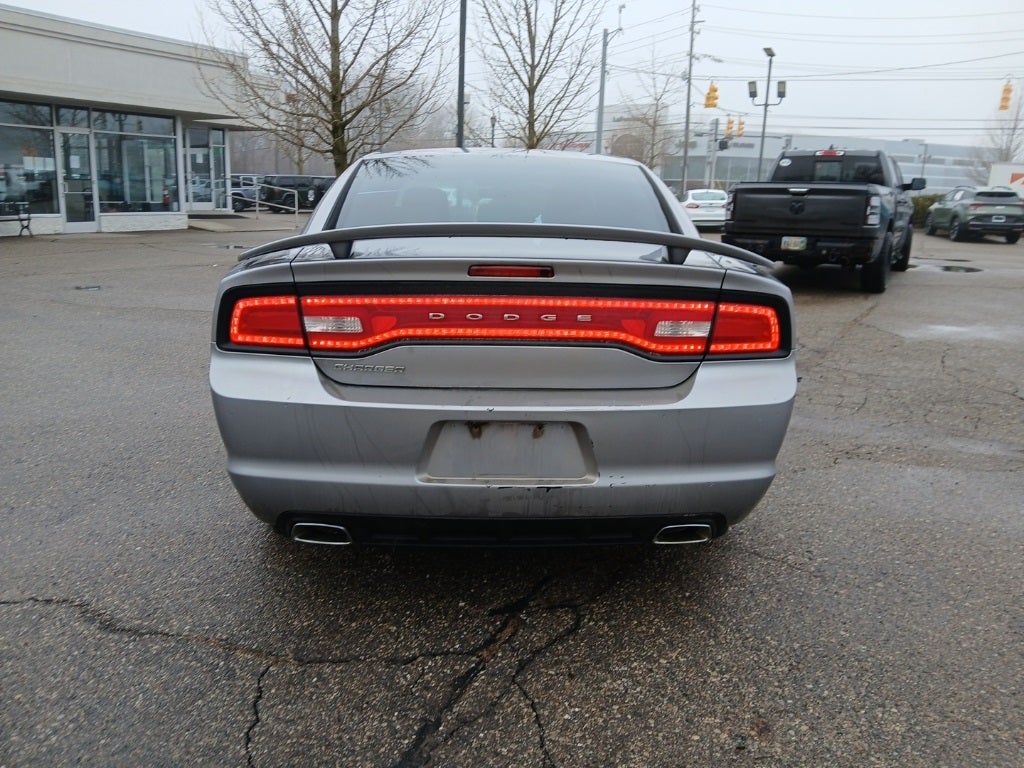 2013 Dodge Charger SE