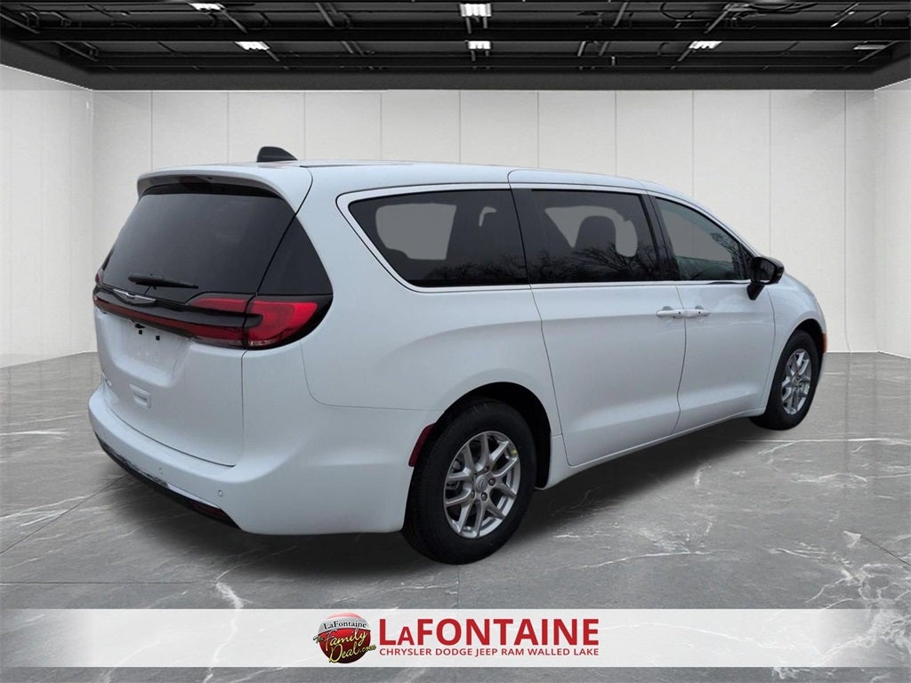 2026 Chrysler Pacifica PACIFICA SELECT