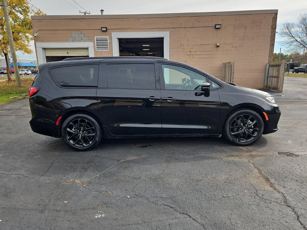 2026 Chrysler Pacifica Limited