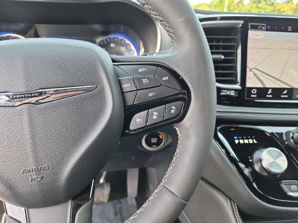 2025 Chrysler Pacifica Limited