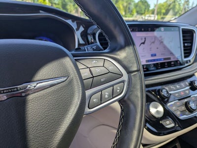 2022 Chrysler Pacifica Limited