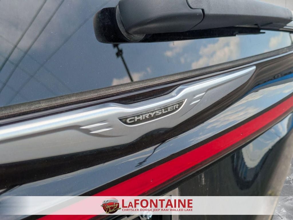 2023 Chrysler Pacifica Touring L AWD
