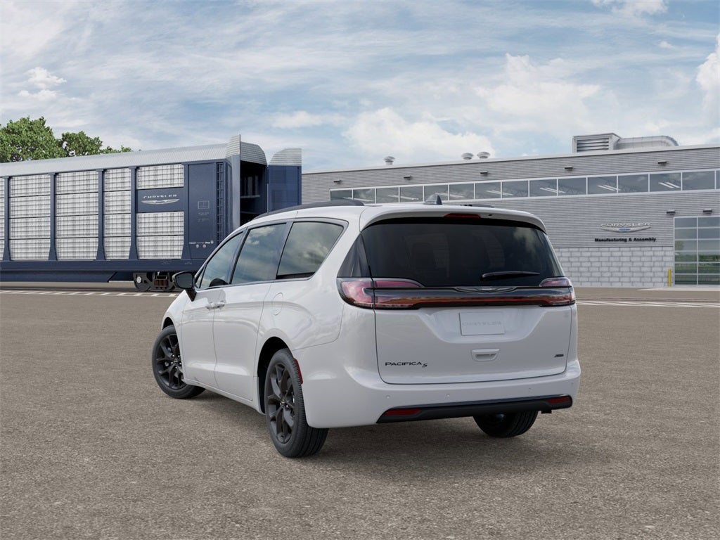 2026 Chrysler Pacifica PACIFICA SELECT AWD