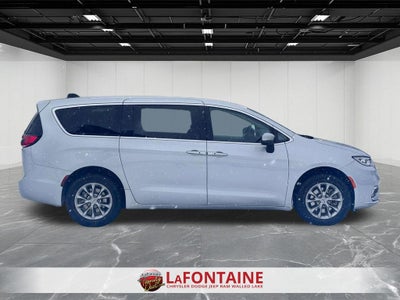 2023 Chrysler Pacifica Touring L AWD