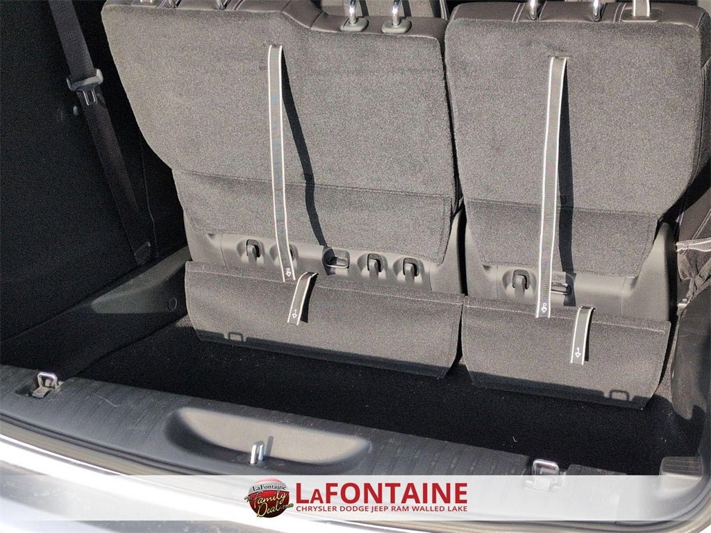 2026 Chrysler Pacifica PACIFICA SELECT AWD